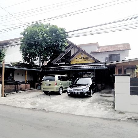 Reddoorz Syariah Near Stasiun Purwokerto Ξενοδοχείο Εξωτερικό φωτογραφία