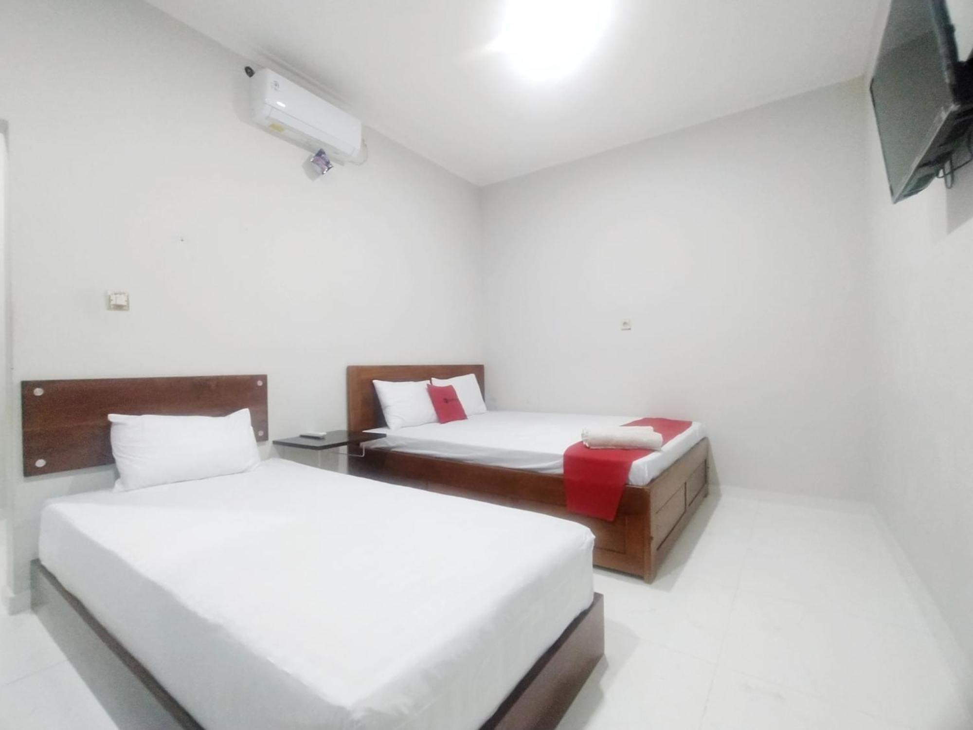 Reddoorz Syariah Near Stasiun Purwokerto Ξενοδοχείο Εξωτερικό φωτογραφία