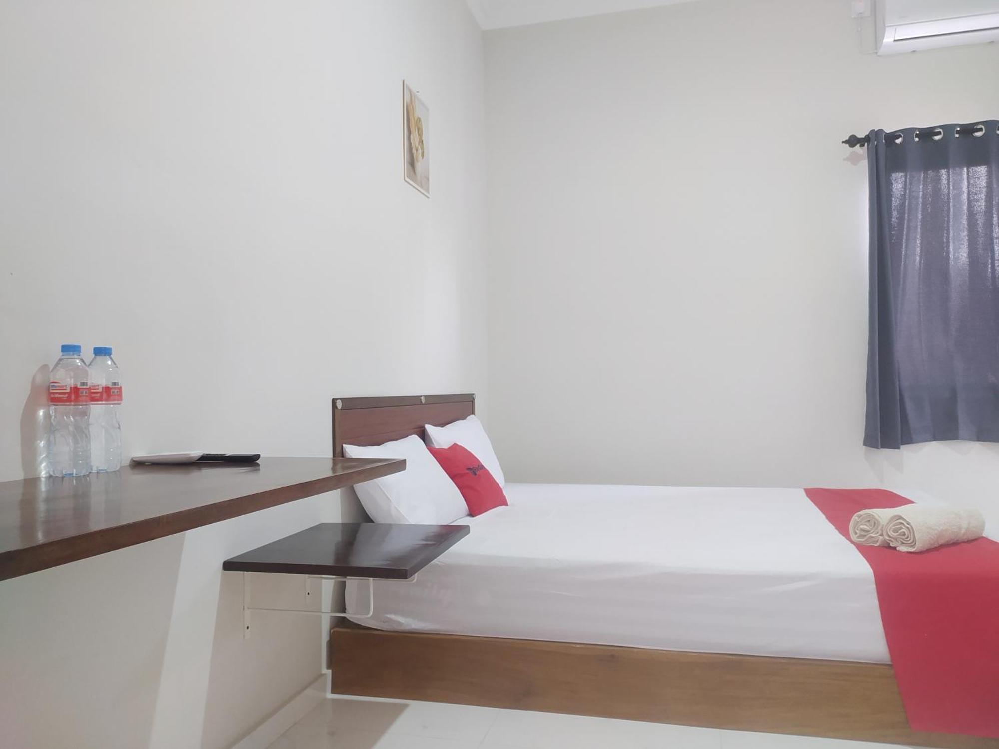 Reddoorz Syariah Near Stasiun Purwokerto Ξενοδοχείο Εξωτερικό φωτογραφία