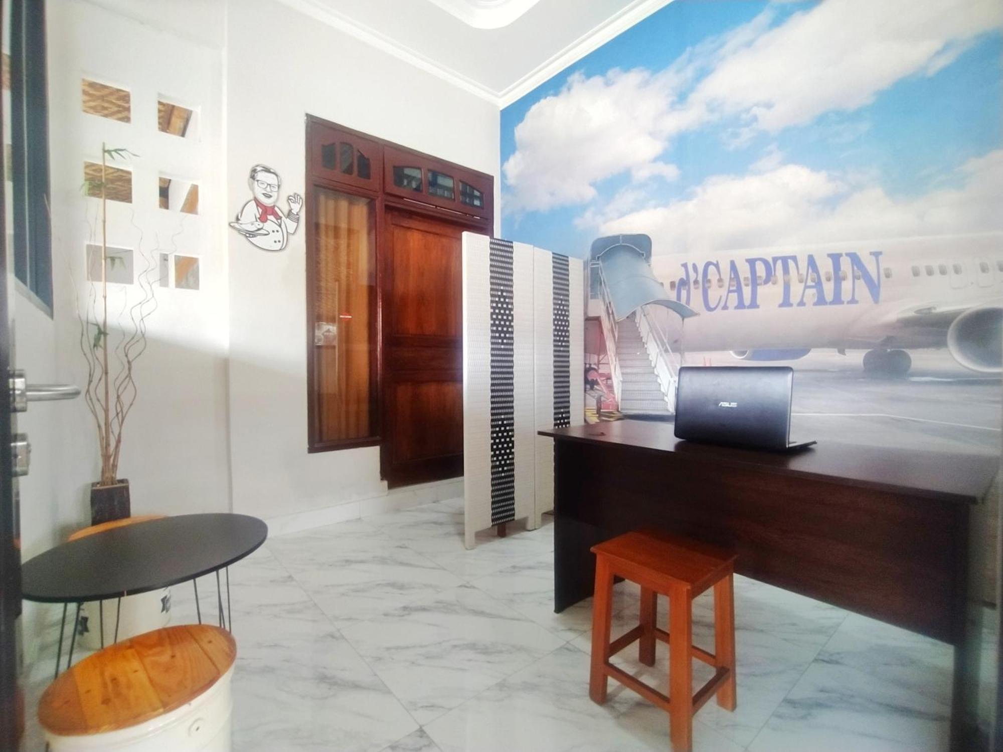 Reddoorz Syariah Near Stasiun Purwokerto Ξενοδοχείο Εξωτερικό φωτογραφία